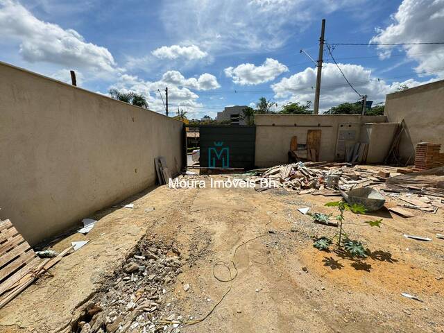 #CA0683 - Casa para Venda em Santa Luzia - MG